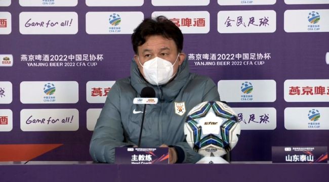 维尼修斯在此前代表巴西国家队的比赛中遭遇肌肉伤势并且缺席至今，球员今日进行了受伤后的首次触球训练。